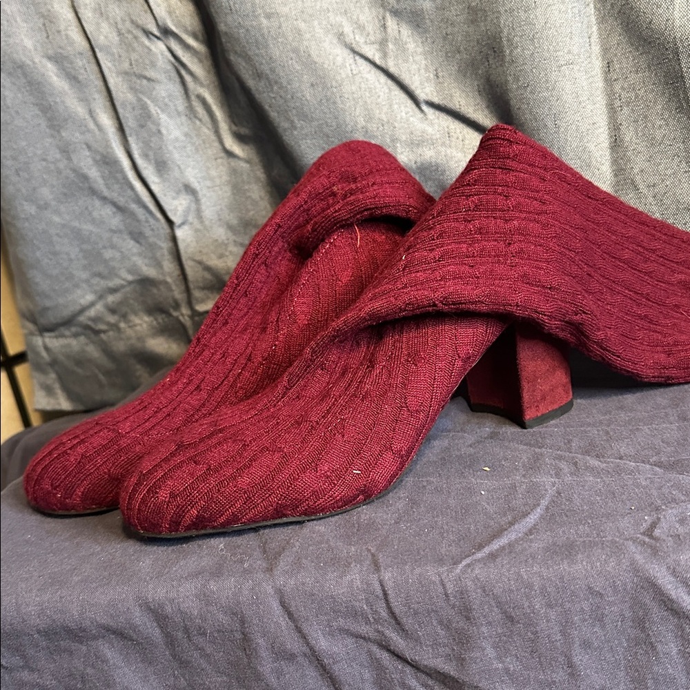Catherine Malandrino Maroon Cable Sock Boots